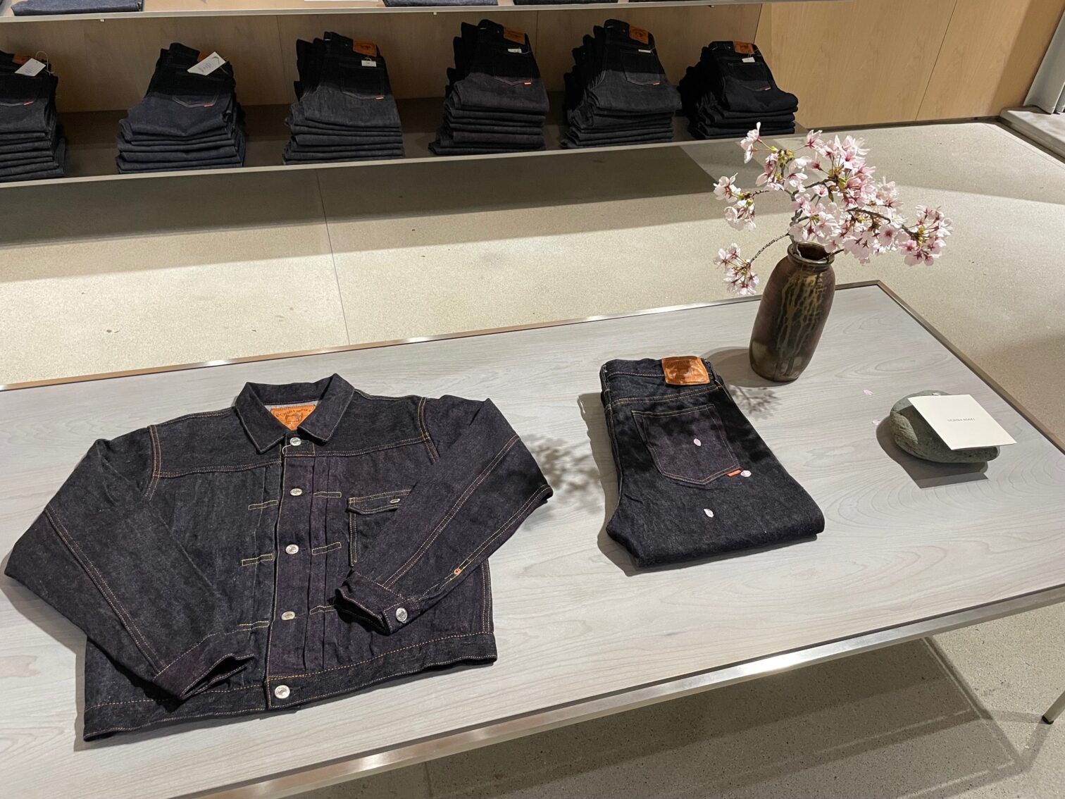 内田縫製　ニューファクトリー　店内写真